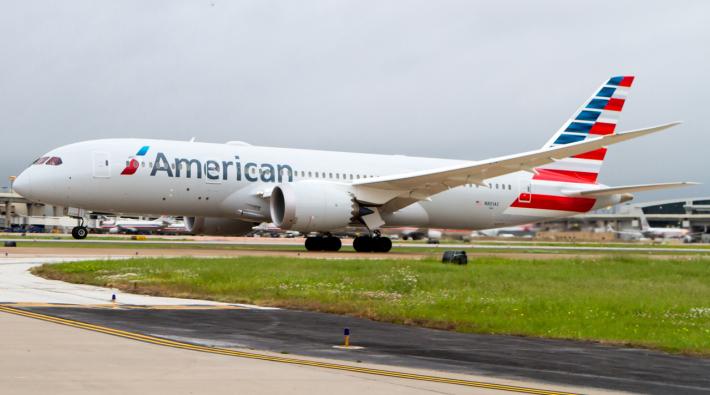 American Airlines Boeing 787-8 Dreamliner