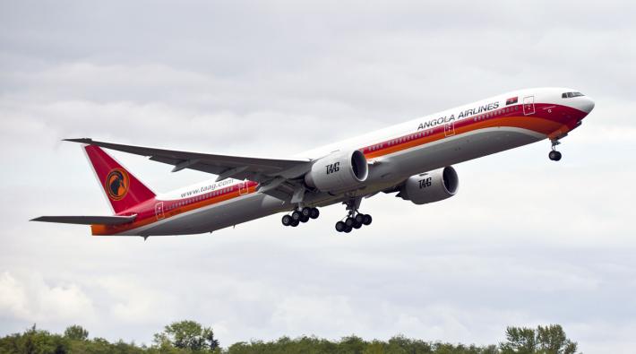 TAAG Angola Airlines Boeing 777