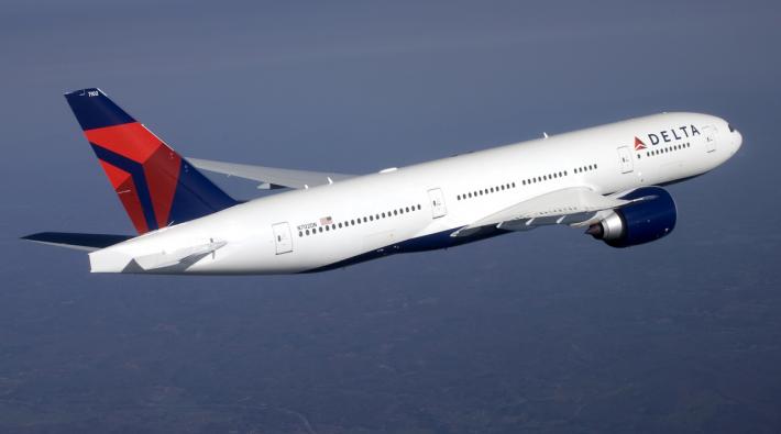 Delta Airlines Boeing 777