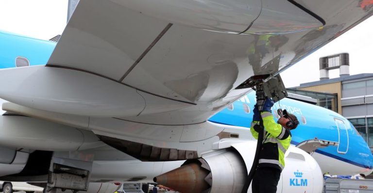 KLM investeert in bio-kerosine – Vliegtuig Volgen met Vliegtuig Radar 24