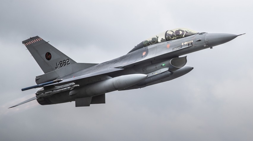 F-16 straaljager